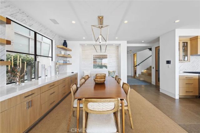 2148 E Oceanfront, Newport Beach, CA 92661