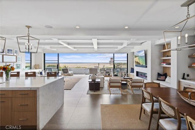 2148 E Oceanfront, Newport Beach, CA 92661