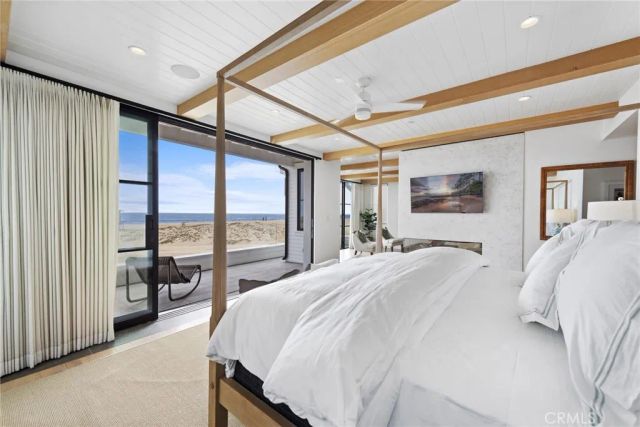 2148 E Oceanfront, Newport Beach, CA 92661