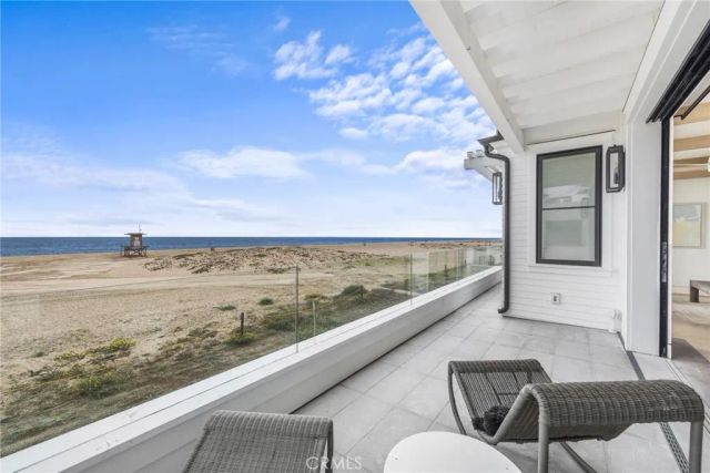 2148 E Oceanfront, Newport Beach, CA 92661