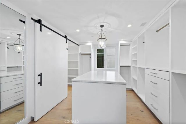 2148 E Oceanfront, Newport Beach, CA 92661