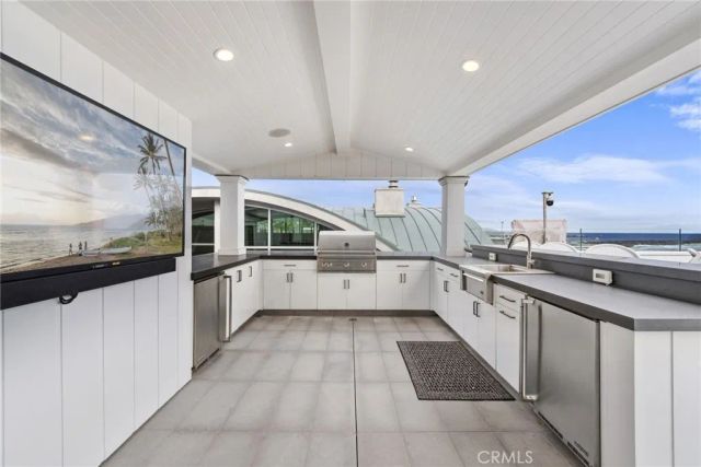 2148 E Oceanfront, Newport Beach, CA 92661