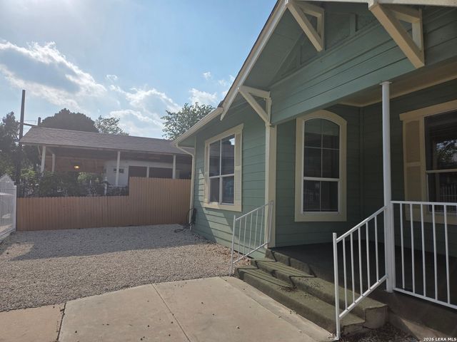 219 Princeton, San Antonio, TX 78201