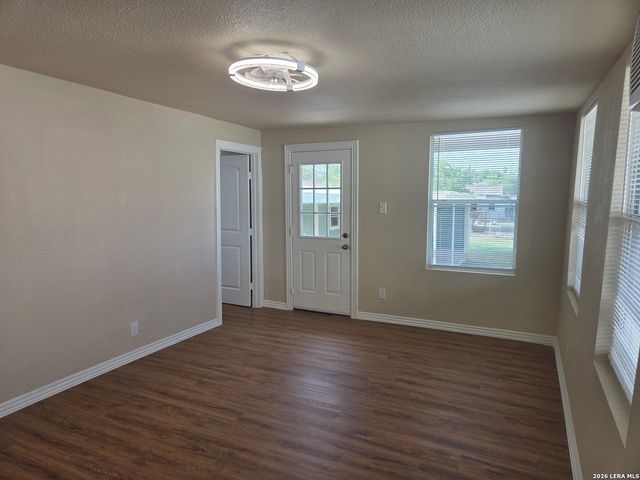 219 Princeton, San Antonio, TX 78201