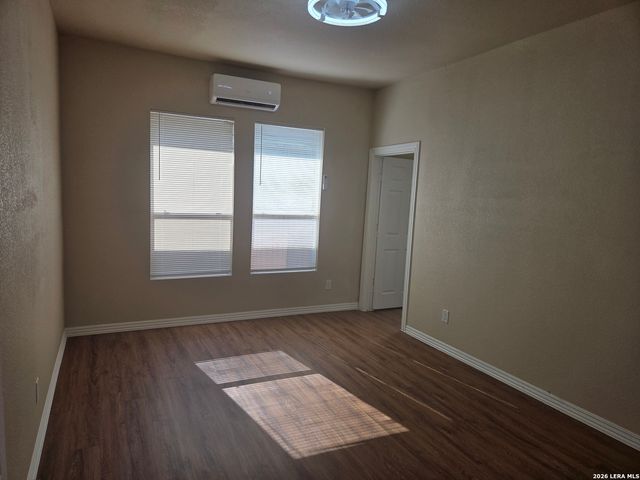 219 Princeton, San Antonio, TX 78201