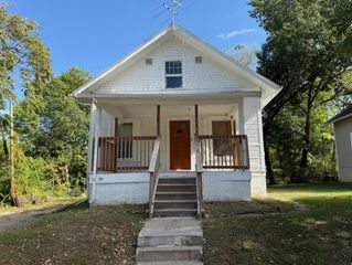 1557 27th Street, Des Moines, IA 50311