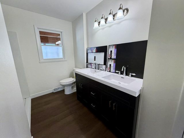 207 Cedar Avenue, Brodhead, WI 53520