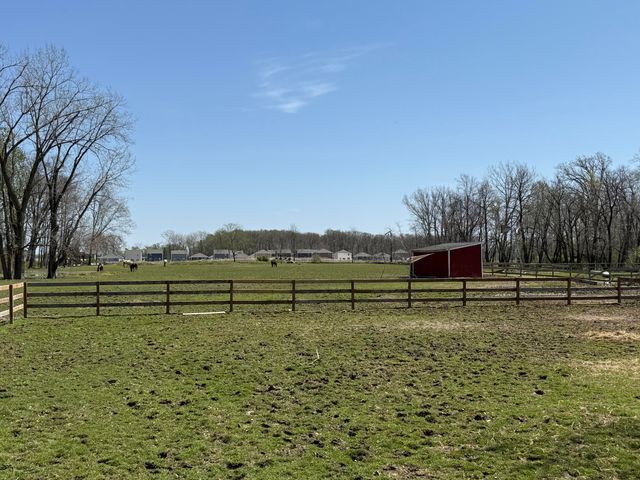 665 N 700 W, Hobart, IN 46342