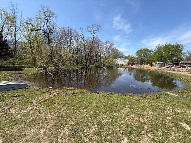 665 N 700 W, Hobart, IN 46342