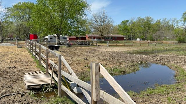 665 N 700 W, Hobart, IN 46342