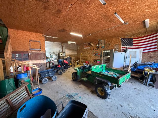 665 N 700 W, Hobart, IN 46342