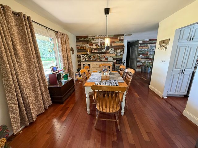 665 N 700 W, Hobart, IN 46342
