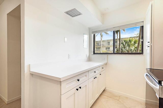 3605 S Ocean Boulevard 124, South Palm Beach, FL 33480