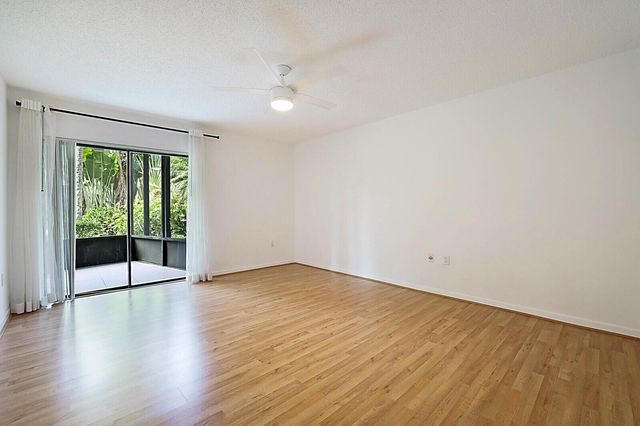 3605 S Ocean Boulevard 124, South Palm Beach, FL 33480