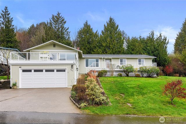 9011 Roanoke Road NE, Bremerton, WA 98311