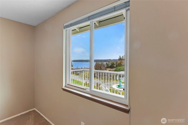 9011 Roanoke Road NE, Bremerton, WA 98311