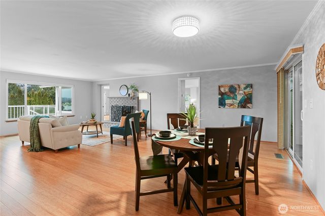 9011 Roanoke Road NE, Bremerton, WA 98311