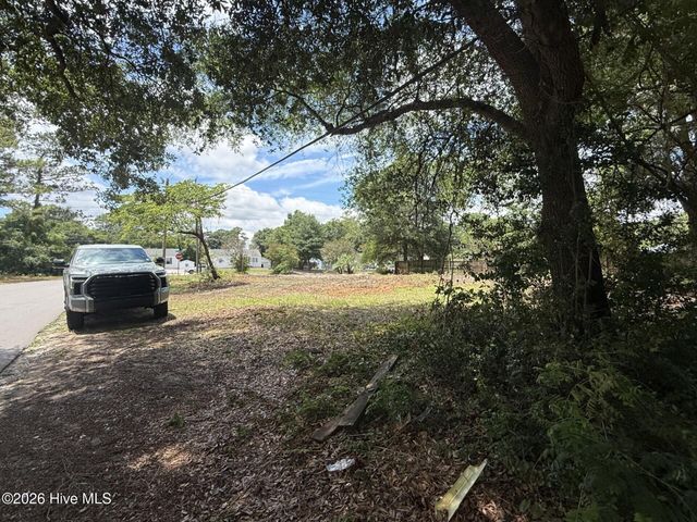 2425 Adams Street, Wilmington, NC 28401