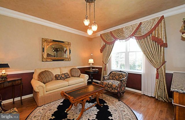 615 GLEN MEADOW RD, Richboro, PA 18954