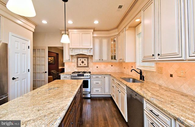 615 GLEN MEADOW RD, Richboro, PA 18954
