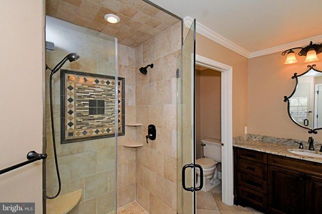 615 GLEN MEADOW RD, Richboro, PA 18954