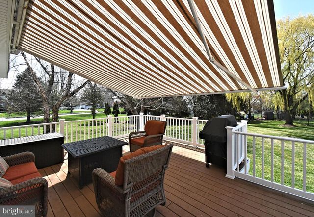 615 GLEN MEADOW RD, Richboro, PA 18954
