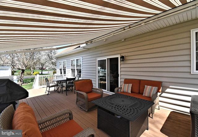 615 GLEN MEADOW RD, Richboro, PA 18954