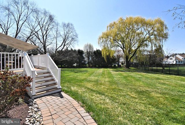 615 GLEN MEADOW RD, Richboro, PA 18954