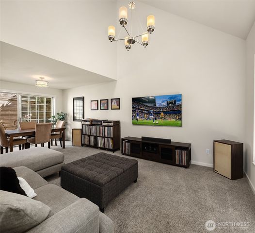 10262 NE 129th Lane, Kirkland, WA 98034