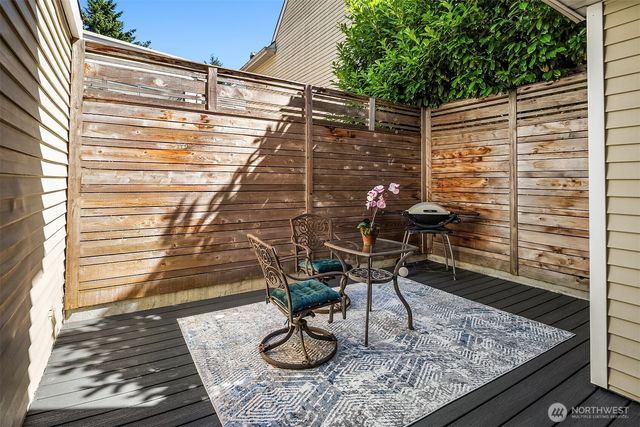 10262 NE 129th Lane, Kirkland, WA 98034