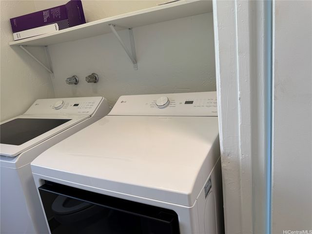98-376 Kaonohi Street 12404, Aiea, HI 96701