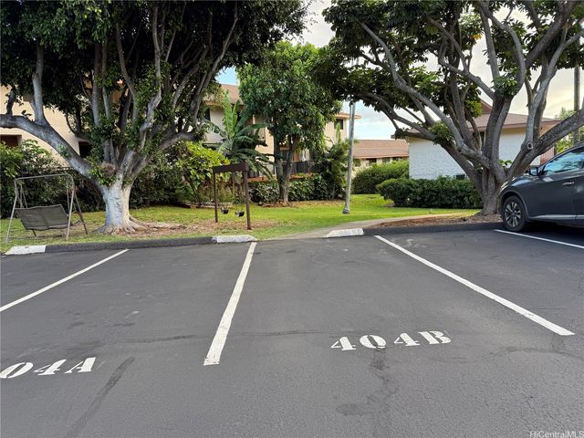 98-376 Kaonohi Street 12404, Aiea, HI 96701