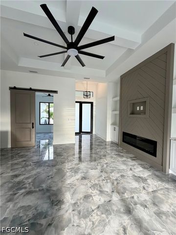 490 Christopher CT, Labelle, FL 33935
