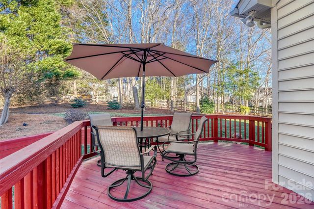 5365 Cambridge Bay Drive, Charlotte, NC 28269