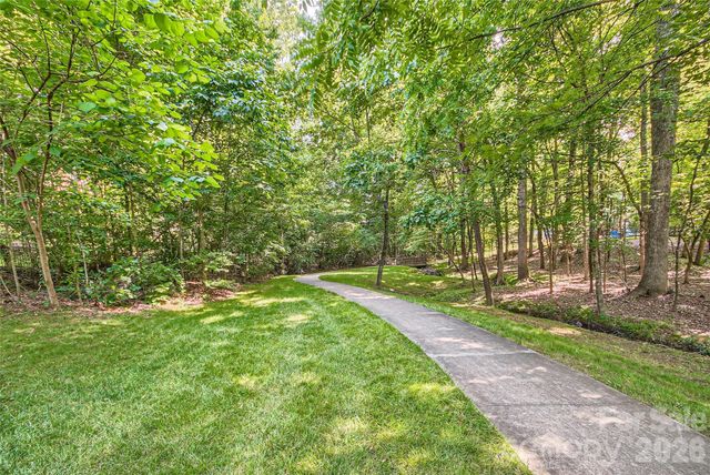 5365 Cambridge Bay Drive, Charlotte, NC 28269