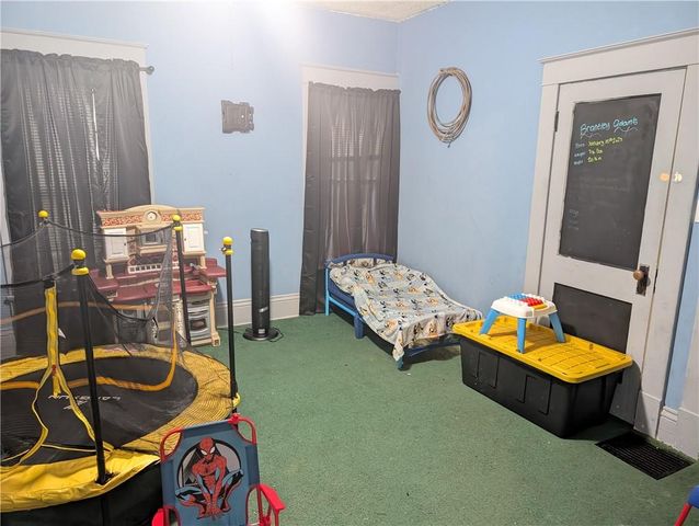 610 S 4th Street, Atchison, KS 66002