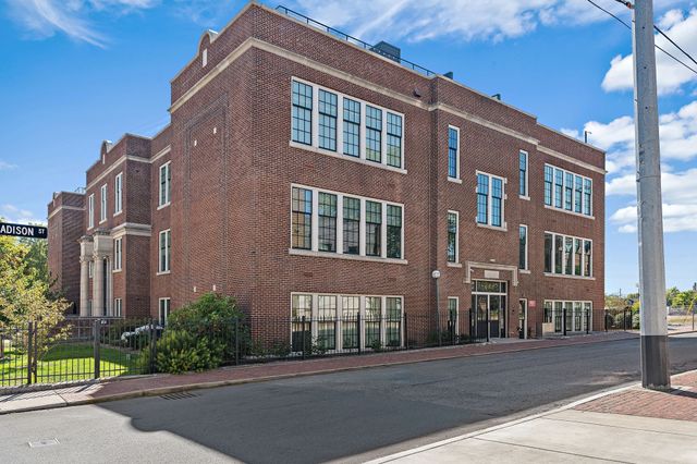 601 Madison St Apt 102, Nashville, TN 37208