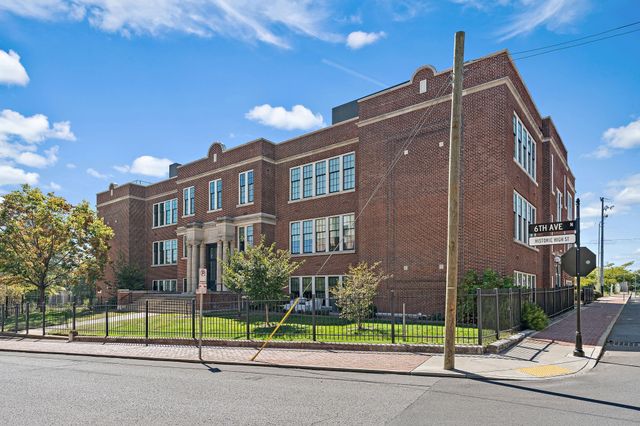 601 Madison St Apt 102, Nashville, TN 37208