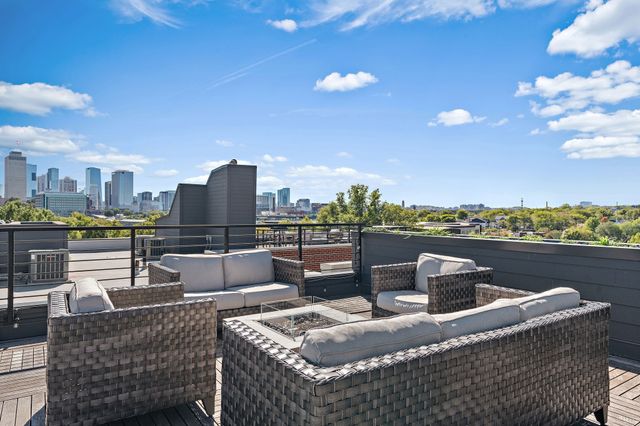 601 Madison St Apt 102, Nashville, TN 37208