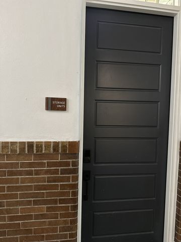 601 Madison St Apt 102, Nashville, TN 37208