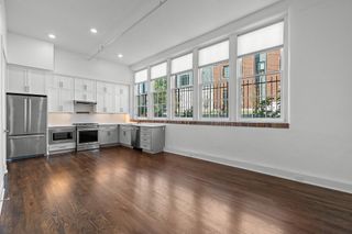601 Madison St Apt 102, Nashville, TN 37208