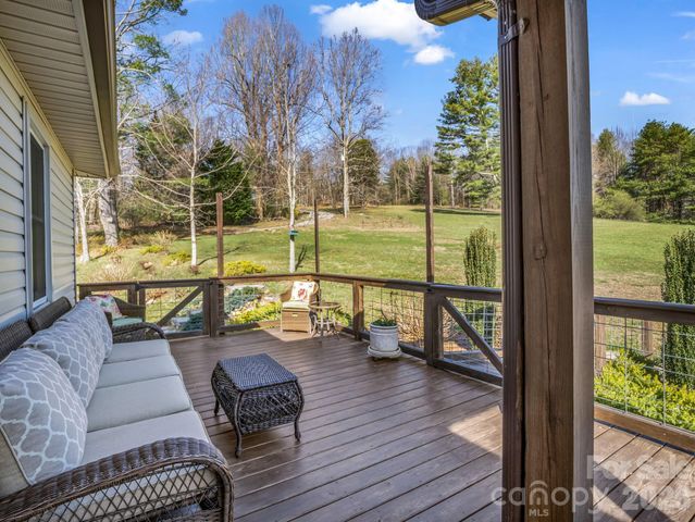 45 Capricorn Lane, Zirconia, NC 28790