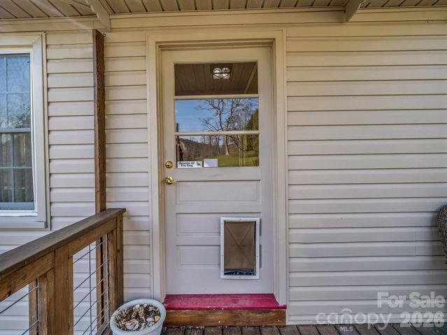 45 Capricorn Lane, Zirconia, NC 28790