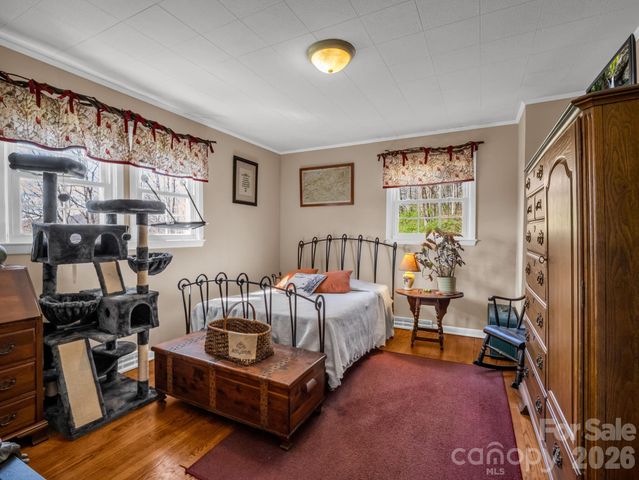 45 Capricorn Lane, Zirconia, NC 28790