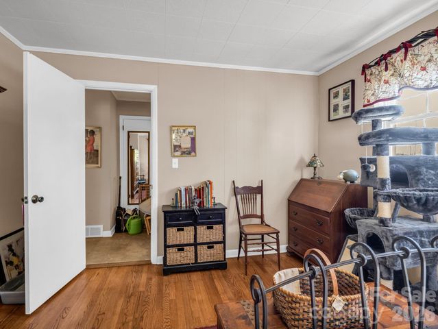 45 Capricorn Lane, Zirconia, NC 28790