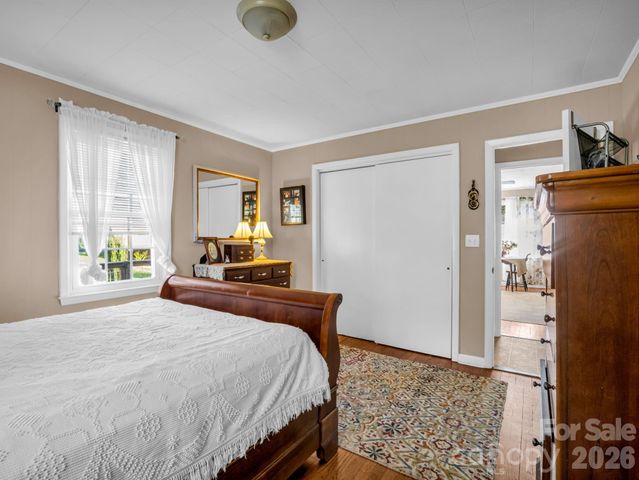 45 Capricorn Lane, Zirconia, NC 28790