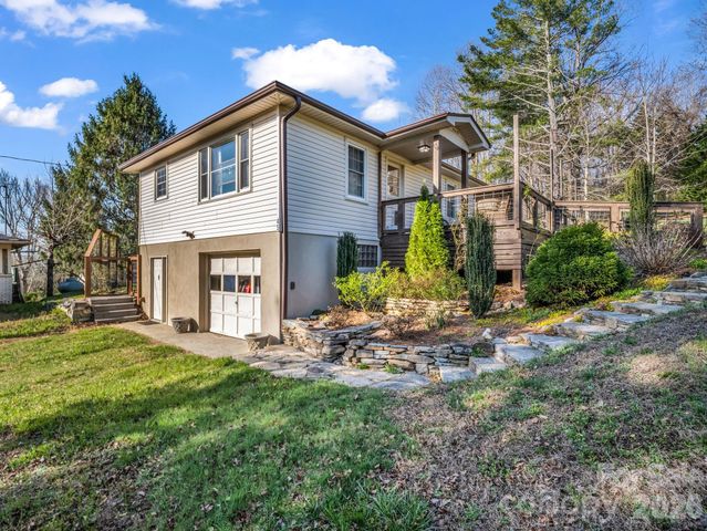 45 Capricorn Lane, Zirconia, NC 28790