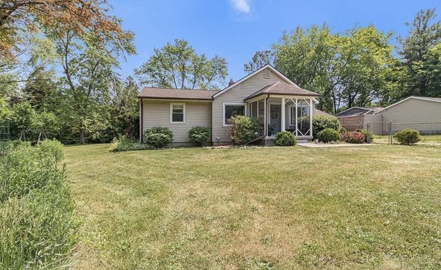 3155 La Salle Drive, Ann Arbor, MI 48108