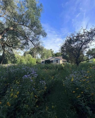 3155 La Salle Drive, Ann Arbor, MI 48108