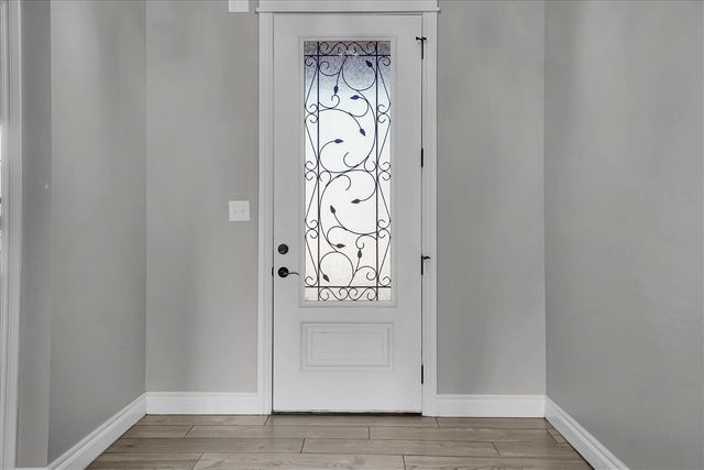 3919 NE Shenandoah Dr, Lawton, OK 73507